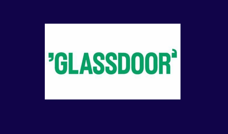 A white rectangular sign with green text

Description automatically generated
